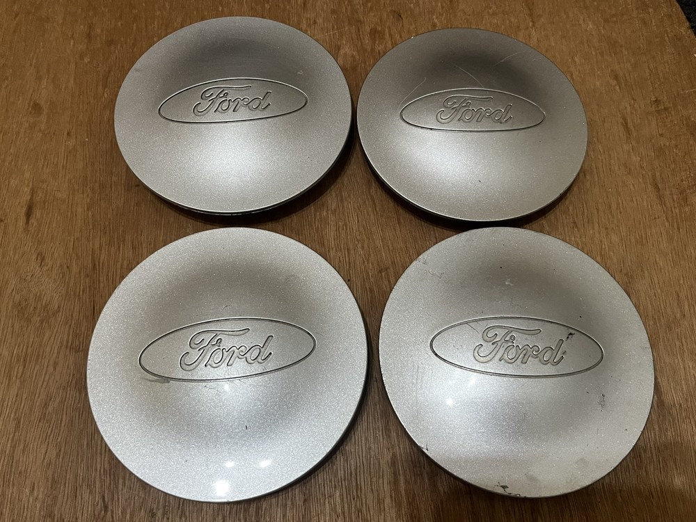 x4 Genuine Ford Fiesta Mk6 Alloy Wheel Centre Caps Set