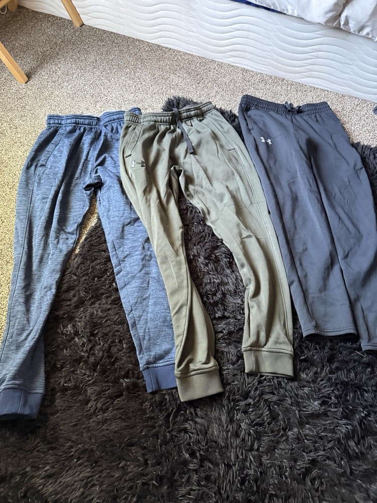 Under Armour Men's Jogger Lot