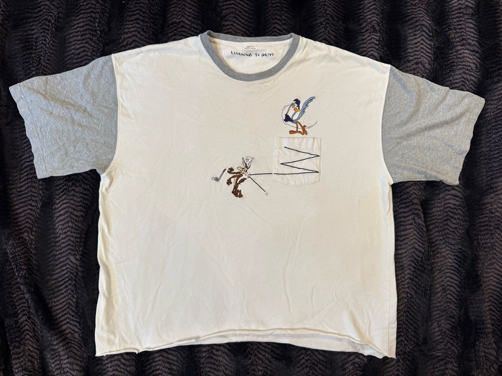 Warner Bros Vintage 90's Looney Tunes Golf T Shirt Gray White XXL 2XL Cut Bottom