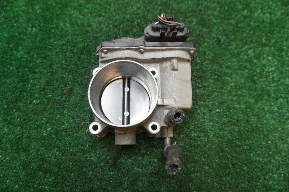 2016 Nissan Altima 2.5L OEM Throttle Body 3TA60-01