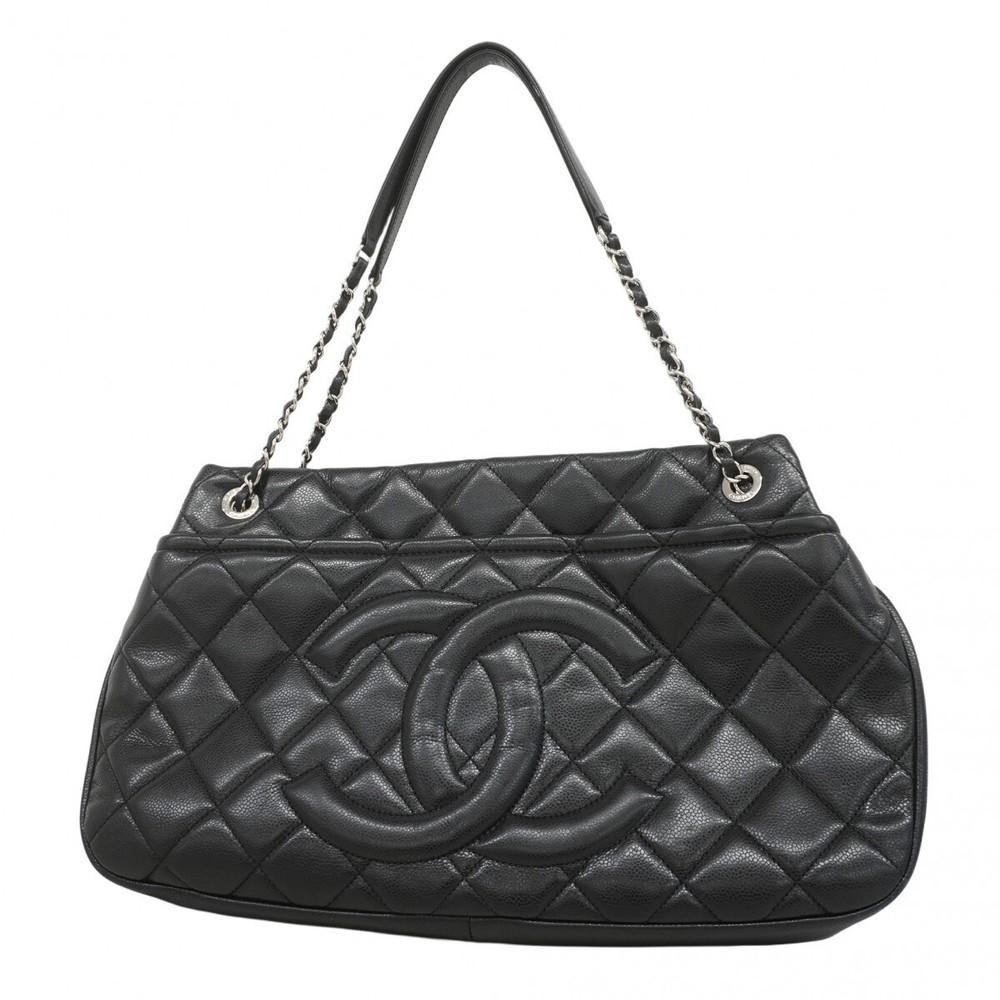 Chanel Matelasse Shoulder Bag with Silver Chain Hardware 862088