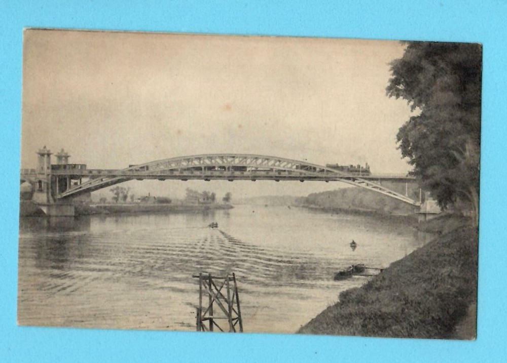 RUSSIA RUSSLAND MOSCOW Railroad bridge VINTAGE POSTCARD 2875