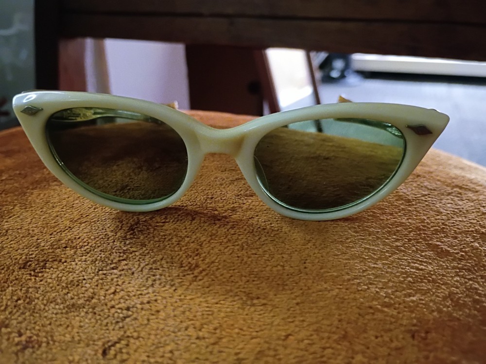 Vintage “1950s Cat Eye Sunglasses with Case”