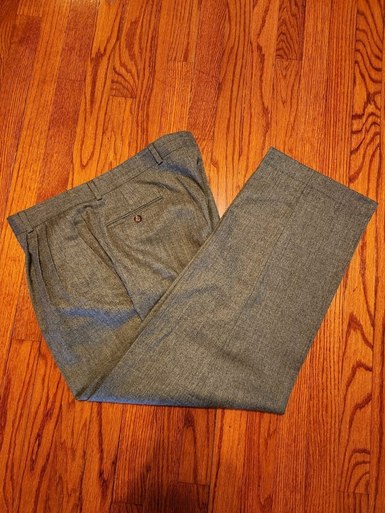 Men's 100% Wool Dress Pants 35x28 Gray *Pleated *Great Condition!