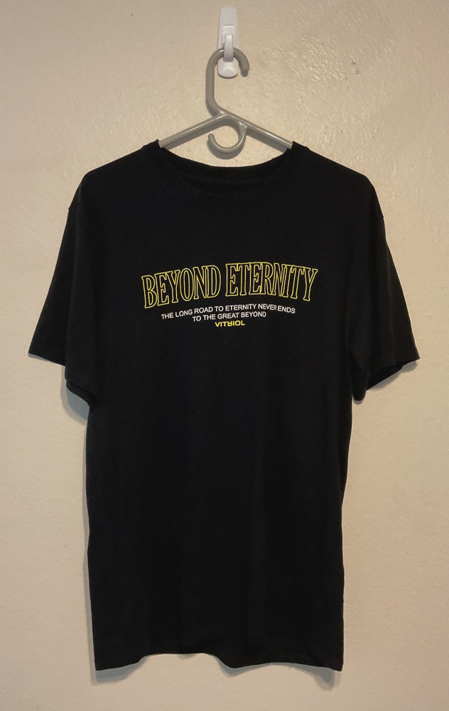 VITRIOL Beyond Eternity Black Graphic Tee Size M