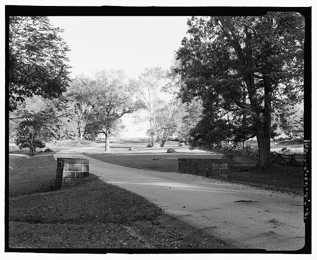 Photo:Gettysburg PA East Confederate Ave Bridge Deck View 1900s Park Scene