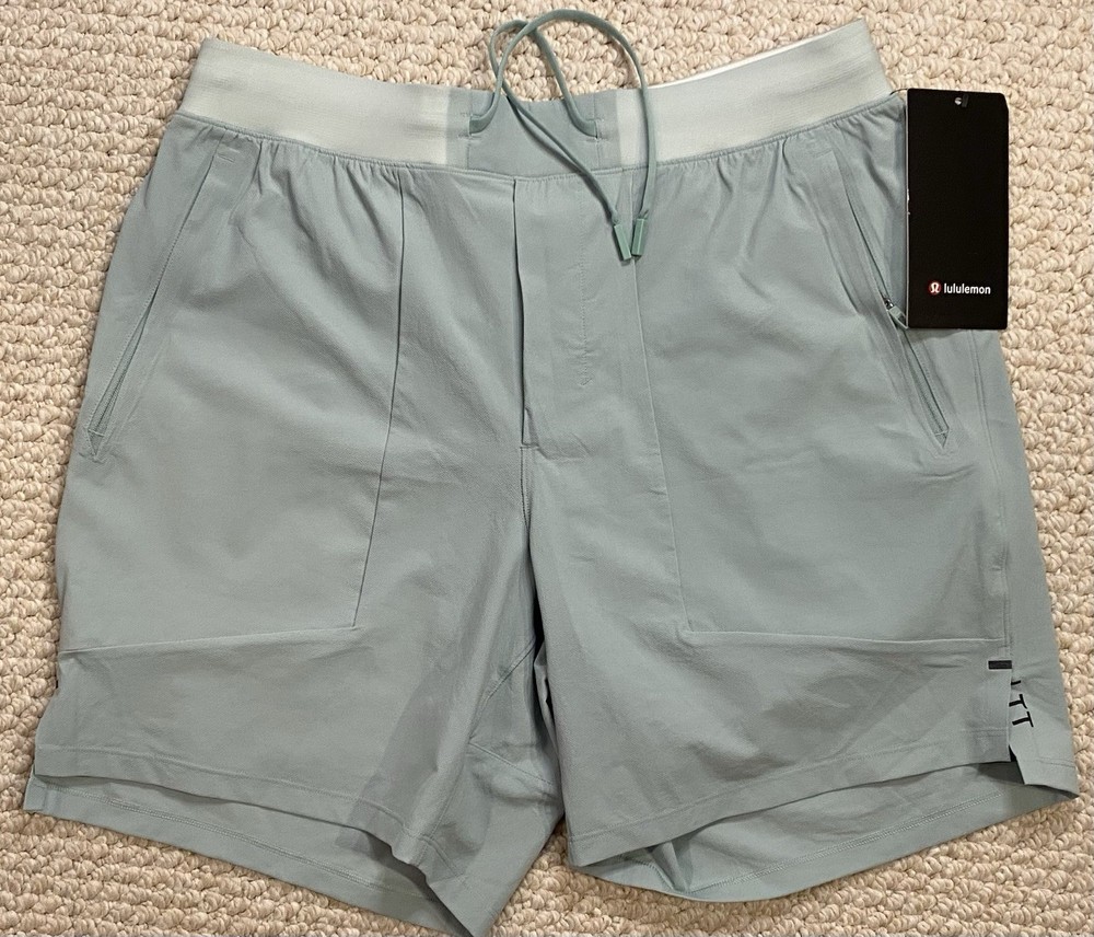 Lululemon License to Train NWT Mens L Large Lined Shorts 7