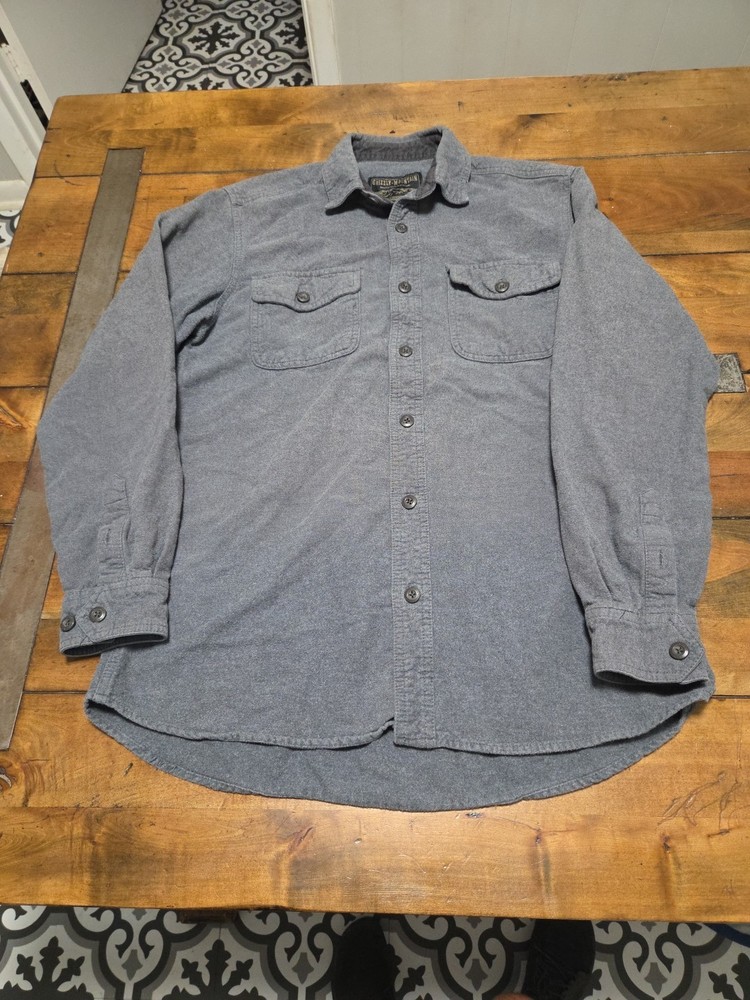 Grizzly Mountain Gray Heavy Flannel Chamois Shirt - Men's Size Medium - Outdoor