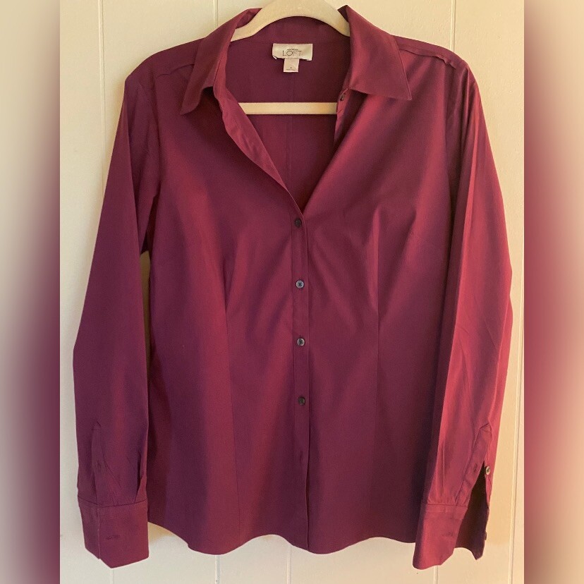 Ann Taylor Loft Blouse Women’s 8 Purple Button Up Fitted Casual Preppy