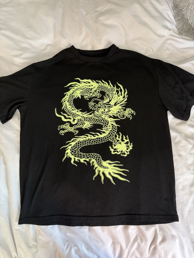 Womens S Black & Green Dragon Graphic T Shirt: Y2K Streetwear going out