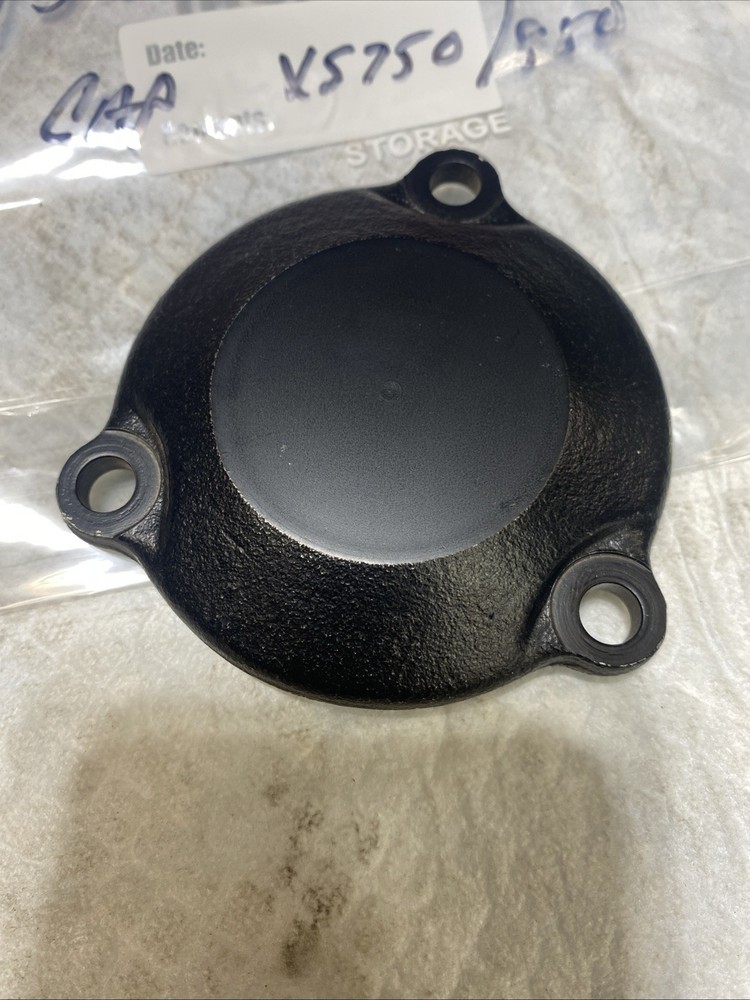 NOS Yamaha New OEM NOS Shaft Drive Cap XS750 XS850  1J7-17538-Y1-00 BIN L