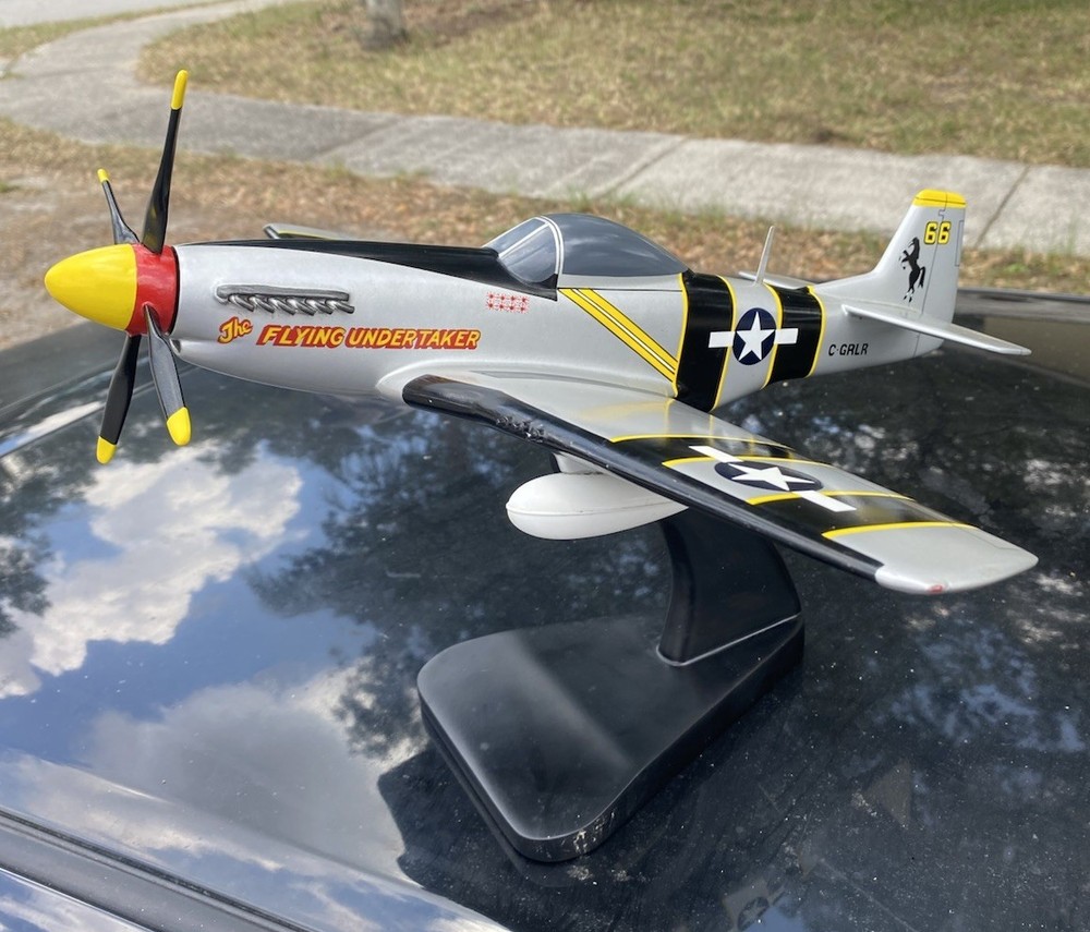 Vintage Hand Carved Wood Model Fighter Plane P51 Undertaker Model Airplane