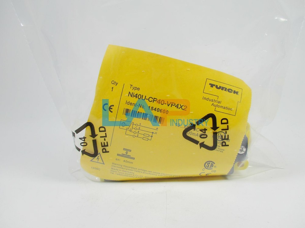 1PCS New For TURCK Proximity Switch Ni40U-CP40-VP4X2 10-65VDC 200mA