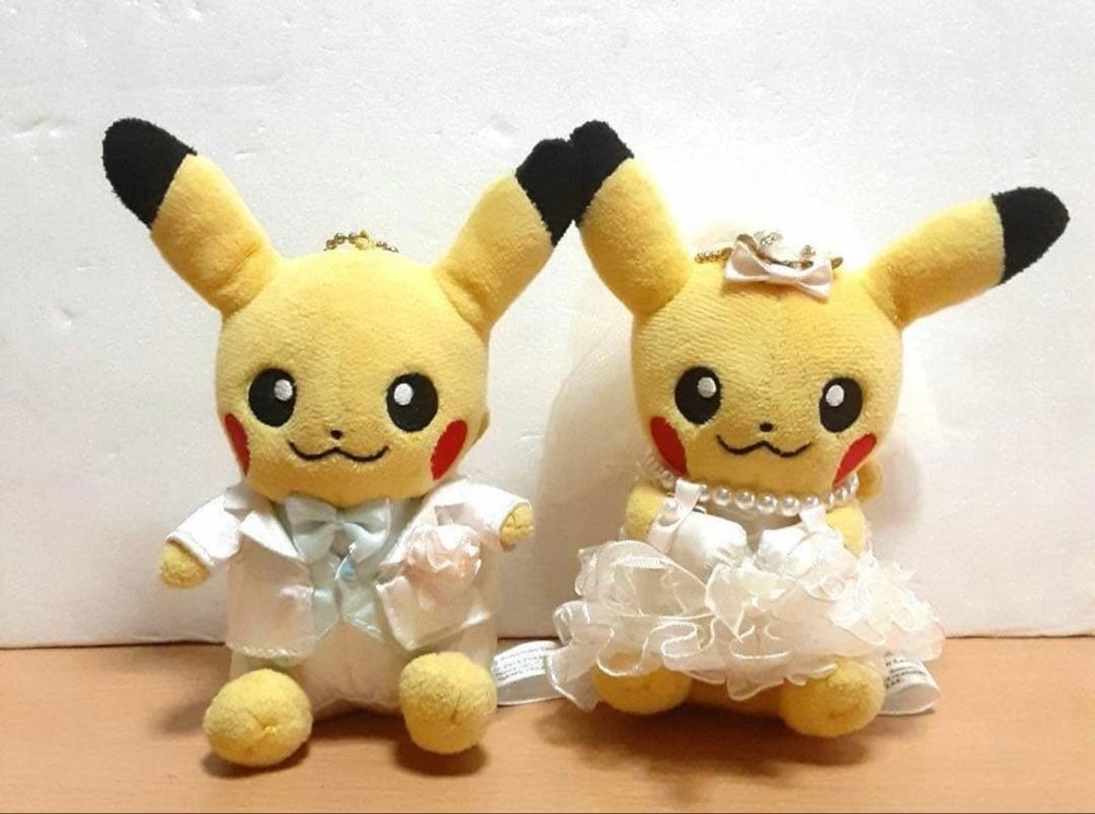 Pokemon Center Pikachu Wedding Plush Mascot Keychain Ball Chain 15 cm