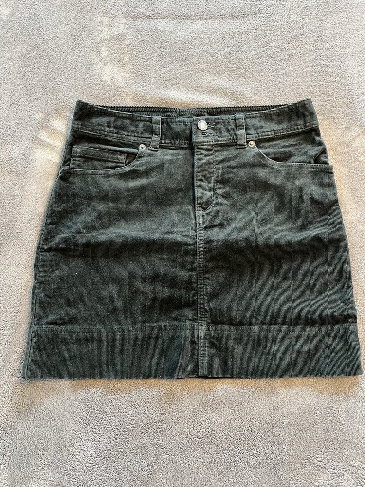 Patagonia Organic Cotton Corduroy Mini Skirt Dark Grey Khaki Women's Size 4 NWOT