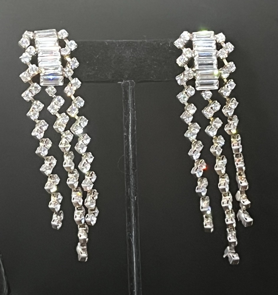 VTG. Clear Rhinestone Waterfall Cascade Dangle Silver Tone Pierced Earrings 3”