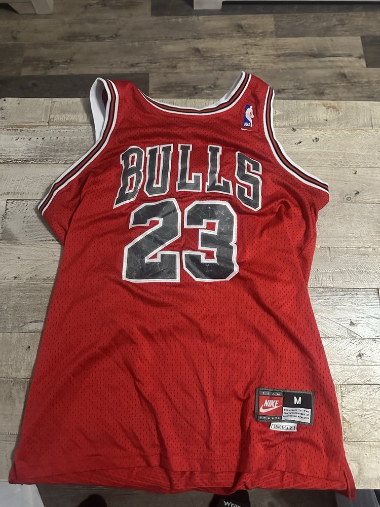 Michael Jordan Jersey Mens Medium Red Nike Team Chicago Bulls NBA Basketball
