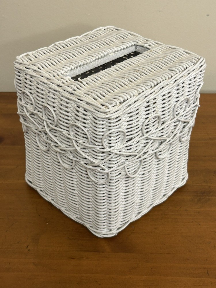 Vintage White Boho Woven Wicker Rattan Tissue Box Cover Holder Square Cottage