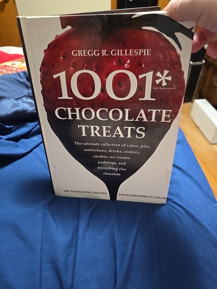 1001 Chocolate Treats by Gregg R. Gillespie - Vintage - Hardcover Book