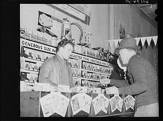 Photo:Marshalltown Iowa 1930s Grocery Store Counter Salesman FSA