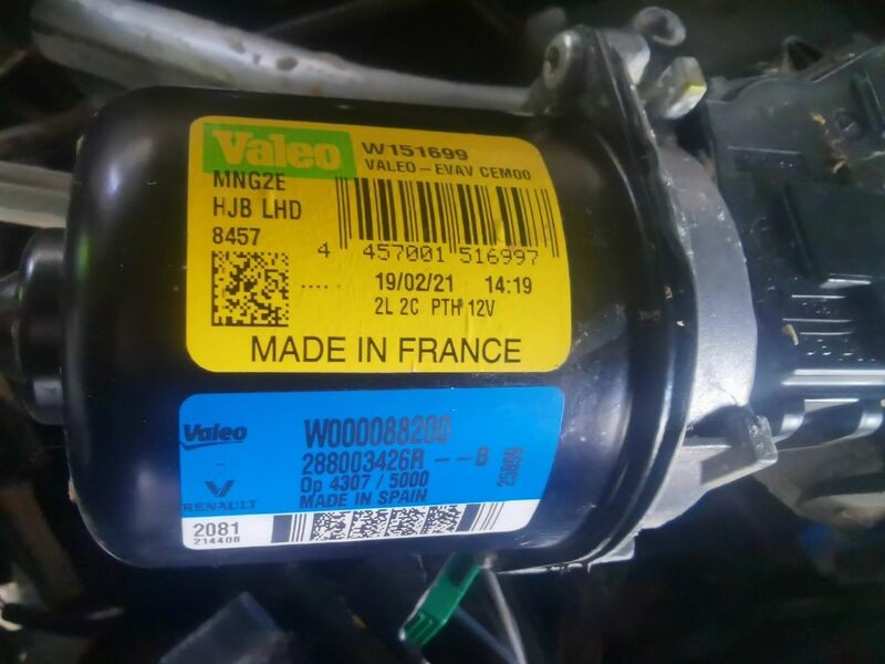 288003426R Front Wiper Motor at Renault Captur II Techno 2022 1169381