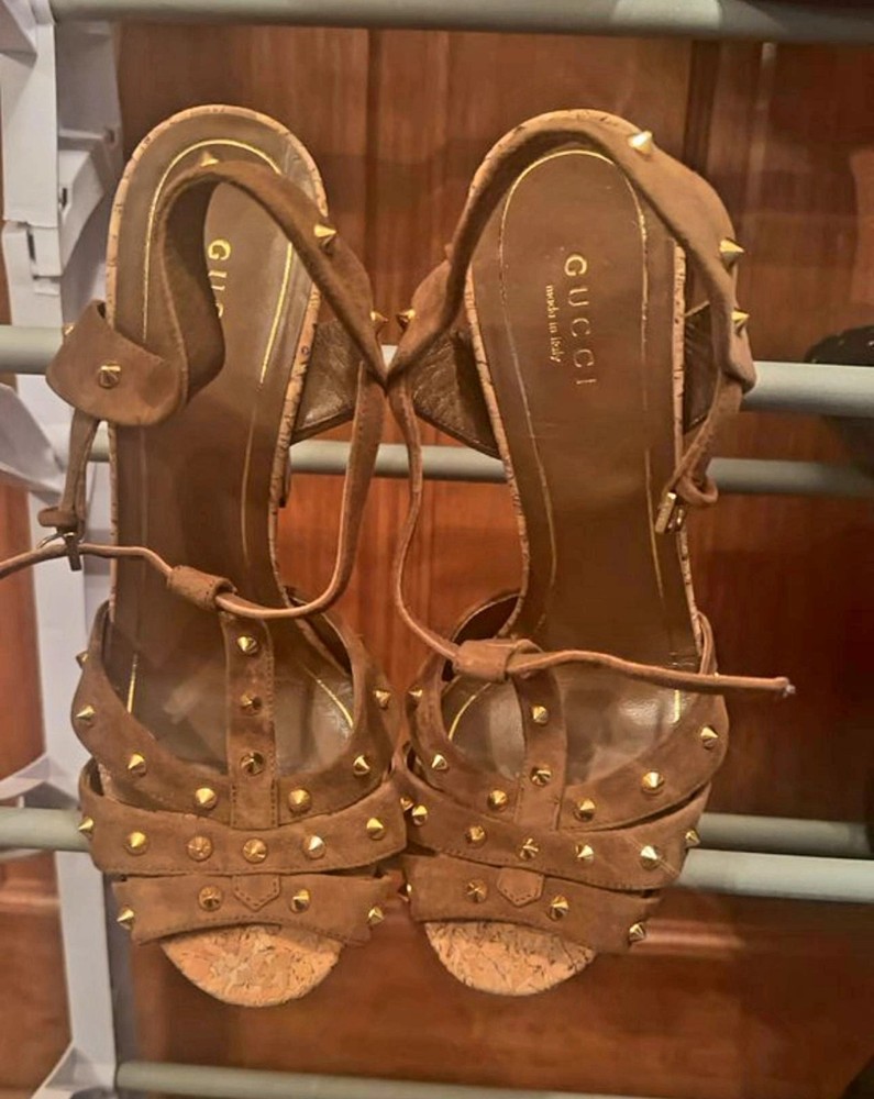 Gucci Brown Studded Suede Sandals  Woman Size 38 Excelent Condition