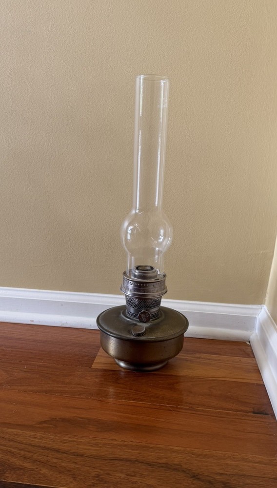 Vintage Aladdin Brass Kerosene 18” Shelf Lamp , Made In England, No 23