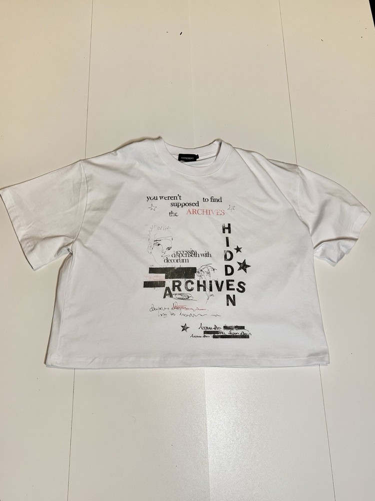 Hype Dept Cropped Graphic T shirt