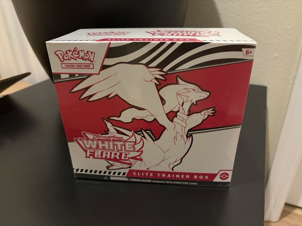 Pokémon TCG White Flare ETB Elite Trainer Box New Sealed