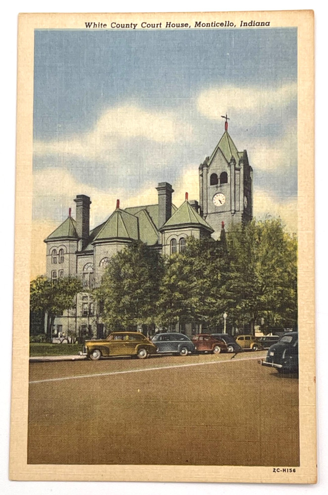 Vintage Postcard IN Monticello White County Court House Old Cars Linen