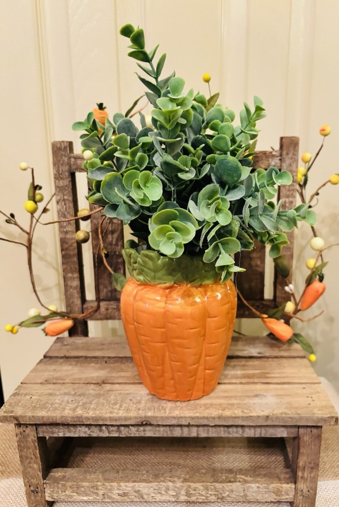 🥕New Ceramic Carrot Faux Flower Arrangement