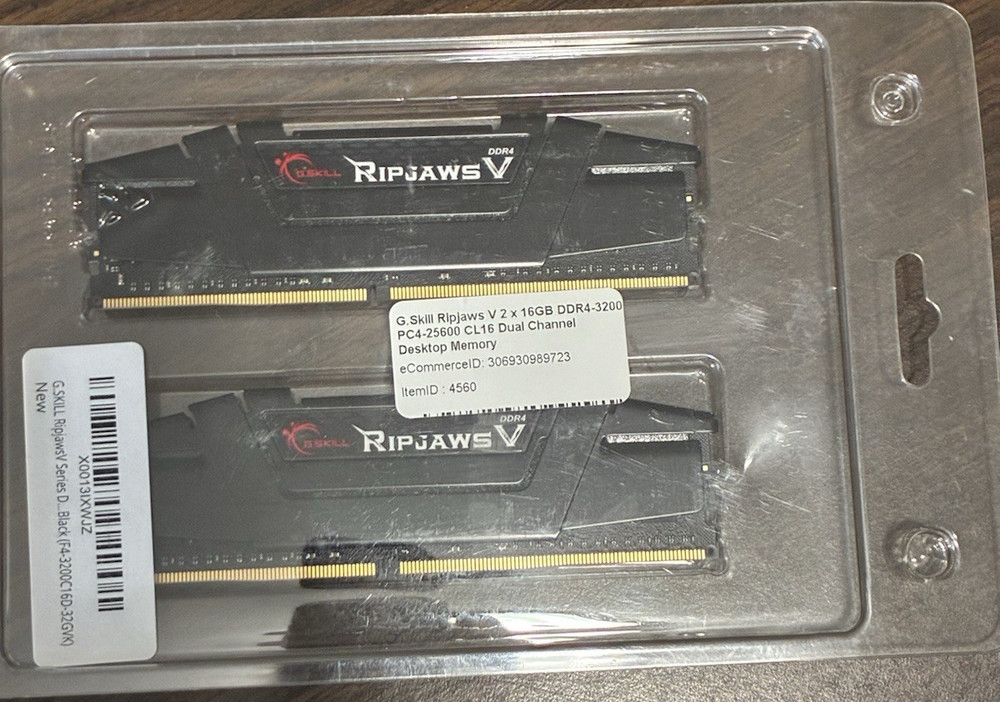 G.SKILL Ripjaws V DDR4-3200 PC4-25600 32GB (2x16GB) DIMM XMP 2.0