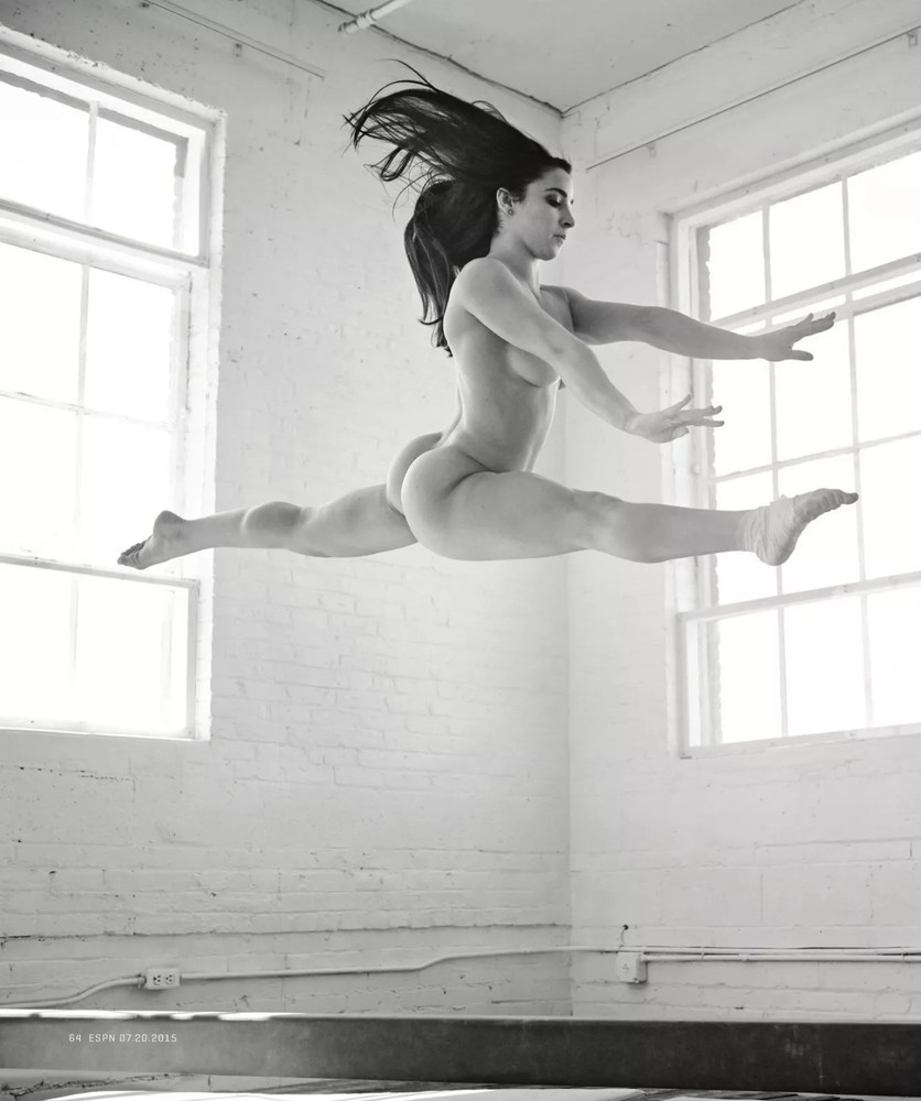 Aly Raisman Olympic Gymnast Nude Jumping 4x6 Picture Celebrity Print