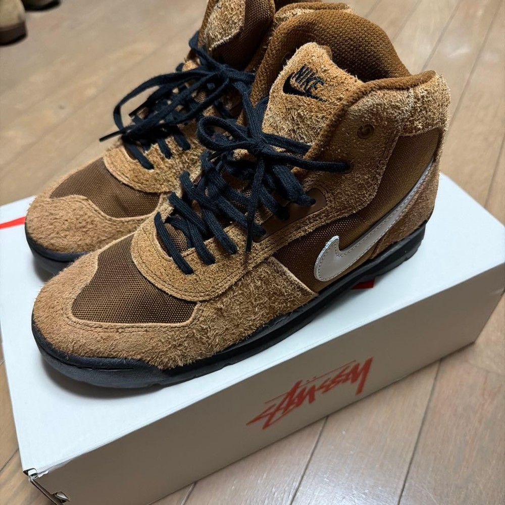 Stussy Nike Baltoro High 28cm British Tan Reflective Laces /Used