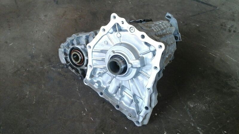 3.7L Automatic Transfer Case Fits 09-13 Infiniti FX Series OEM 1323597