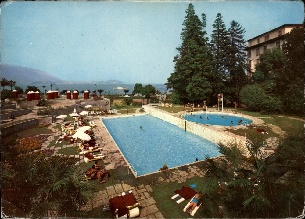 Grand Hotel Des Iles Borromees Stresa Italy vintage postcard z126