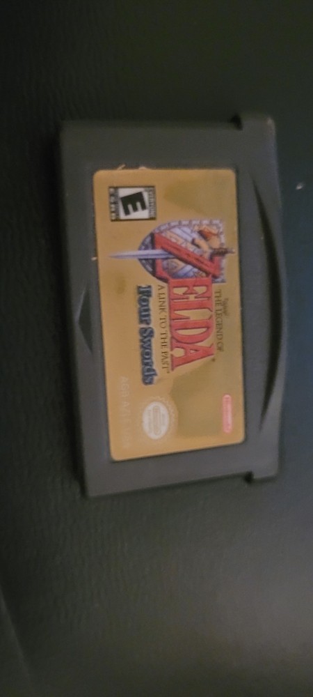 Legend of Zelda: A Link to the Past (Nintendo Game Boy Advance, 2002)