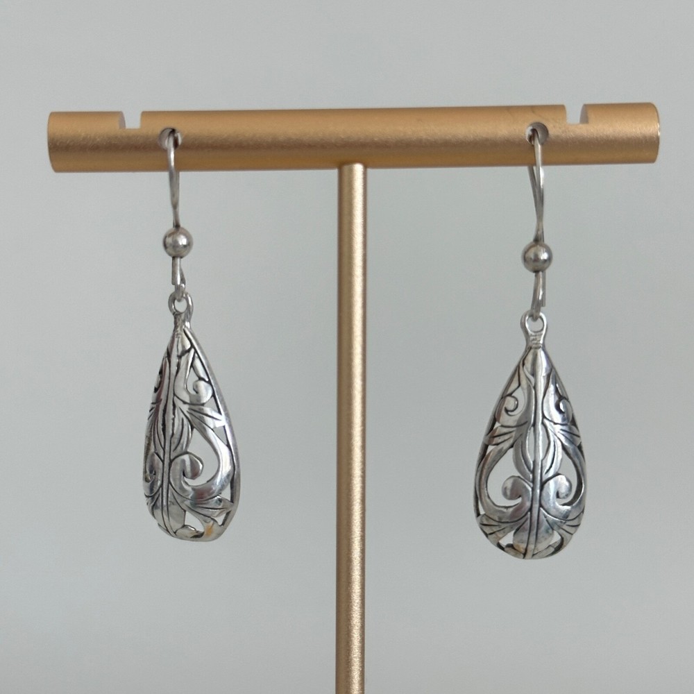 Vintage 925 Sterling Silver Ornate Cut Out Scroll Teardrop Dangle Drop Earrings