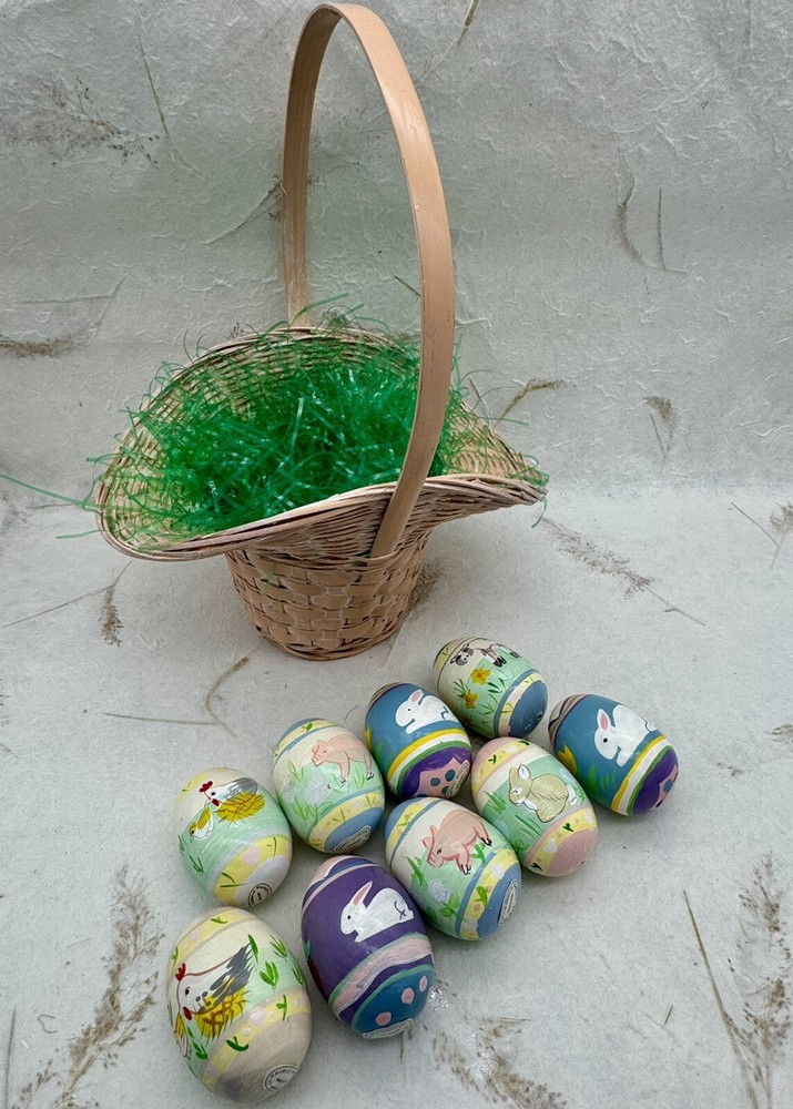 VTG Wooden Easter Eggs Farm Animals Hand Painted Midwest of Cannon Falls Lot 9