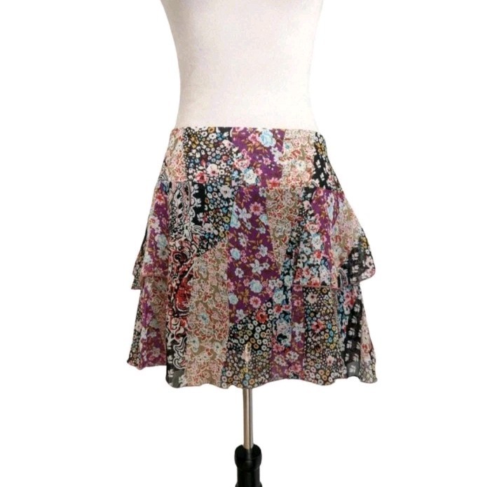 Y2K bebe Floral Mini Skirt Juniors Large NWT Patchwork Ruffle Boho