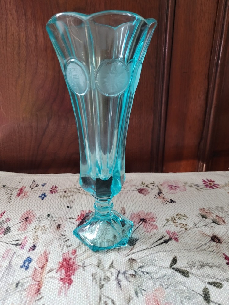 Vintage  AQUA 0ld Fostoria Sky BlueCoin Pattern Vase For Home Decoration