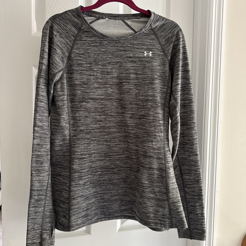 Under Armour Women’s Active Pullover Size Medium Black Long Sleeve