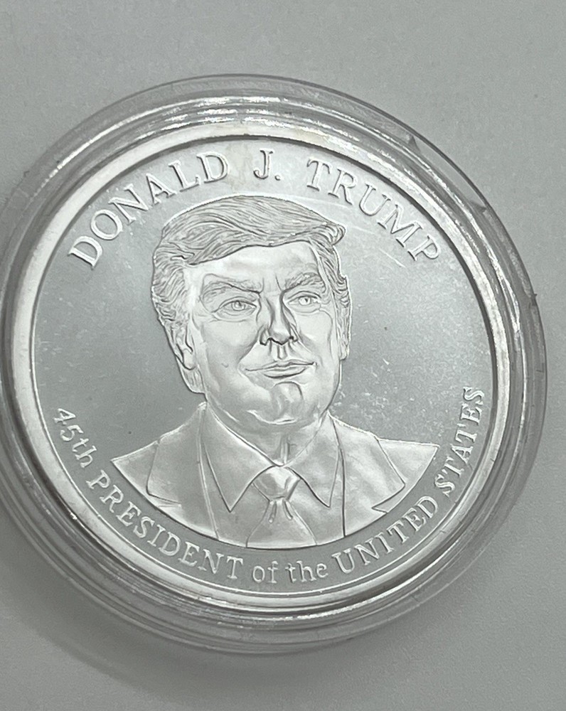 Donald J. Trump 45th President Of The US 1 oz Silver USA Made Capsuled BU Round