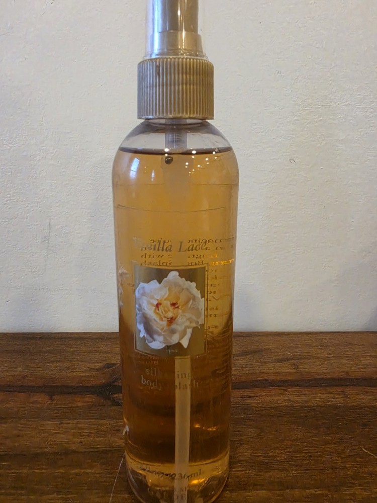 Victoria's Secret Garden Vanilla Lace Silkening Body Splash Spray 8 oz Vintage