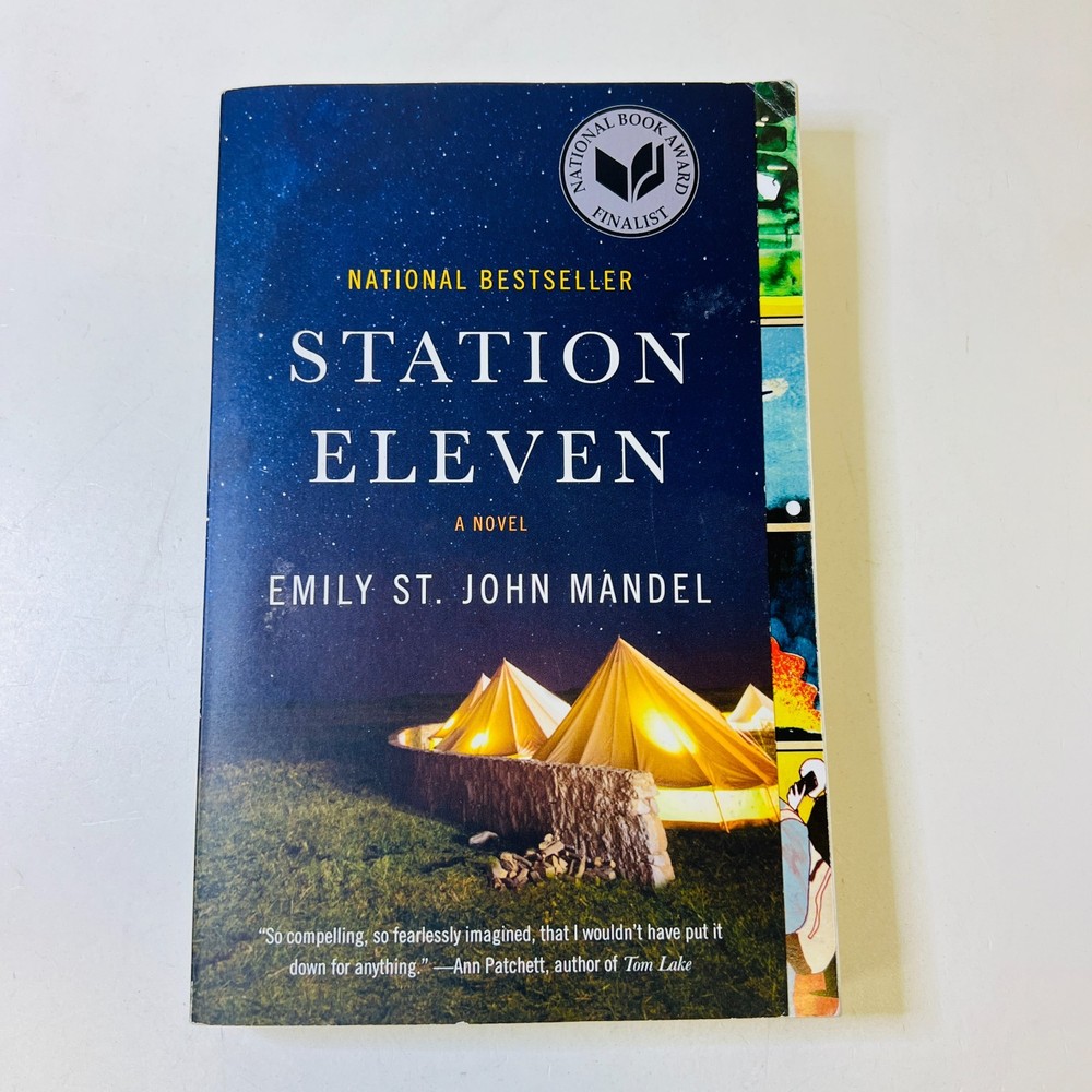 Station Eleven: A Novel (National Book Award Finalist) by Mandel, Emily St John