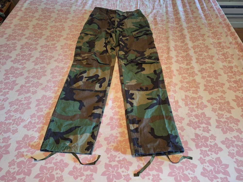 U.S. Army Woodland Camouflage Pattern Combat Trousers Size X-Small-Regular Used