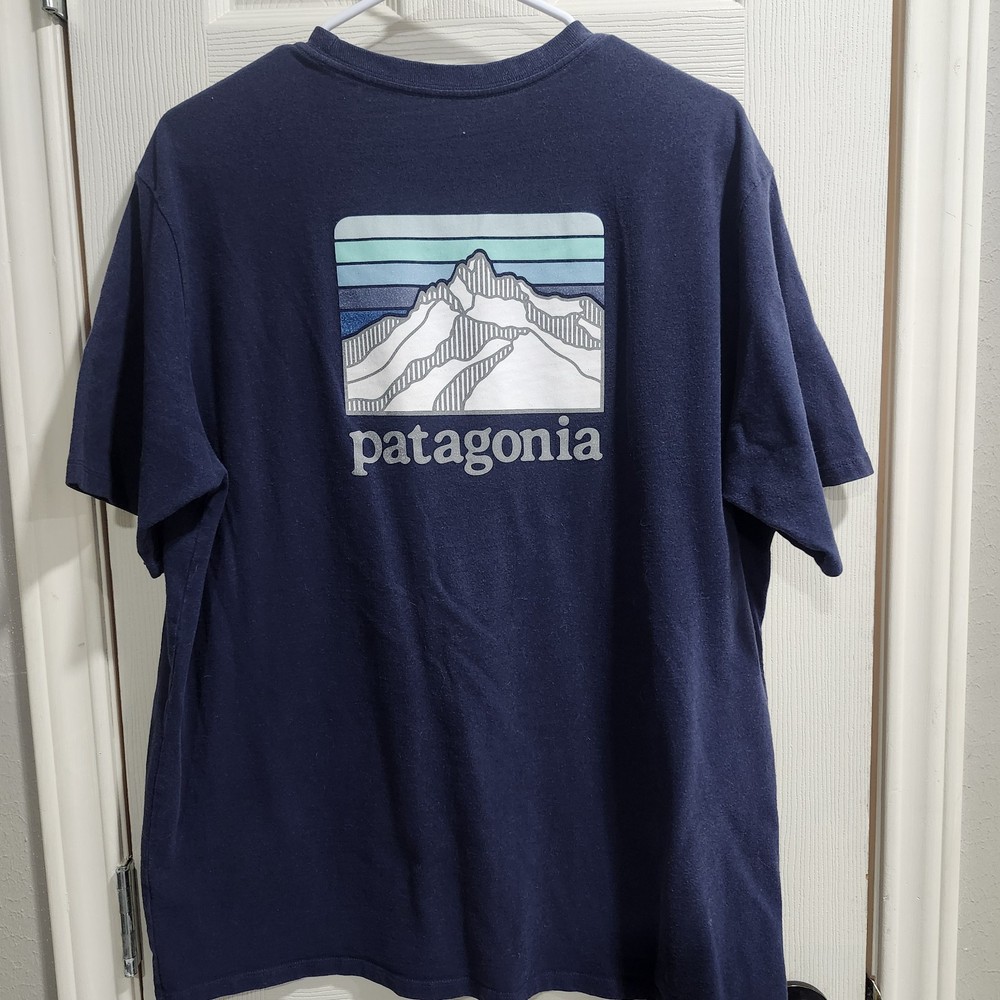Patagonia Mens Large Navy Pocket T-Shirt Back Logo Graphic Organic Cotton