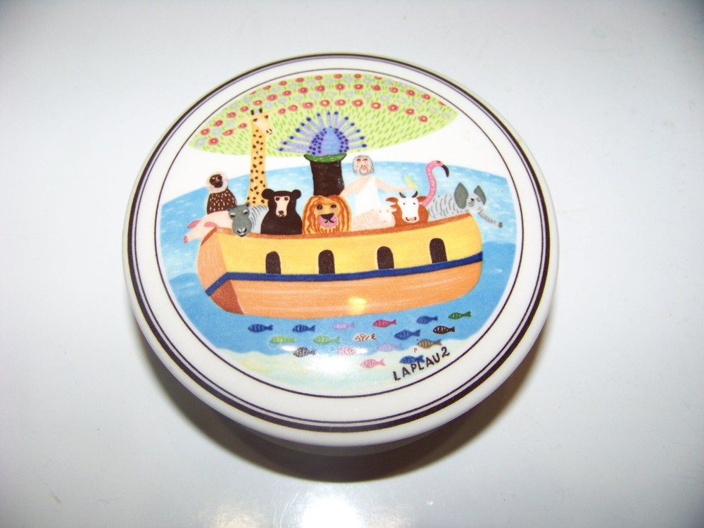 Villeroy Boch Depuis 1748 design Naif Vitro porcelain covered bowl trinket dish
