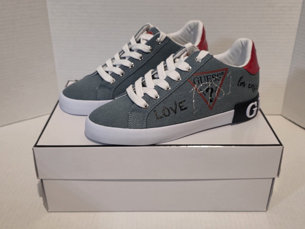 GUESS GUESS Women s Pathin Lace-Up Sneakers Size 6.5M