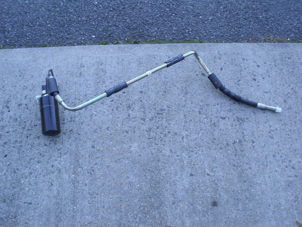 NOS 1992 1993 LINCOLN CONTINENTAL AIR CONDITIONING ACCUMULATOR & HOSE ASY